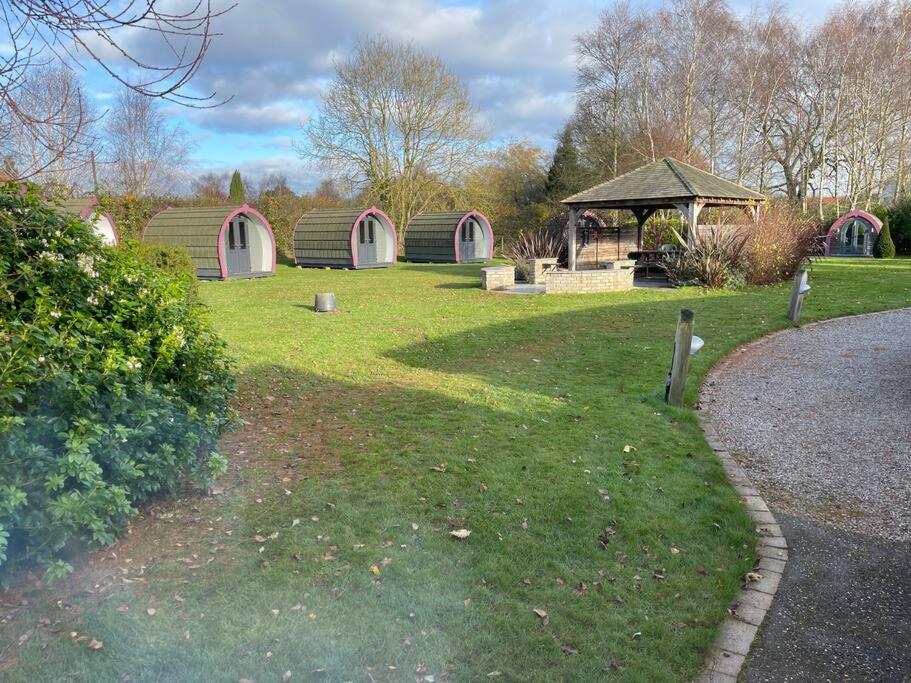 Belle Vista Glamping & Camping York Exterior foto